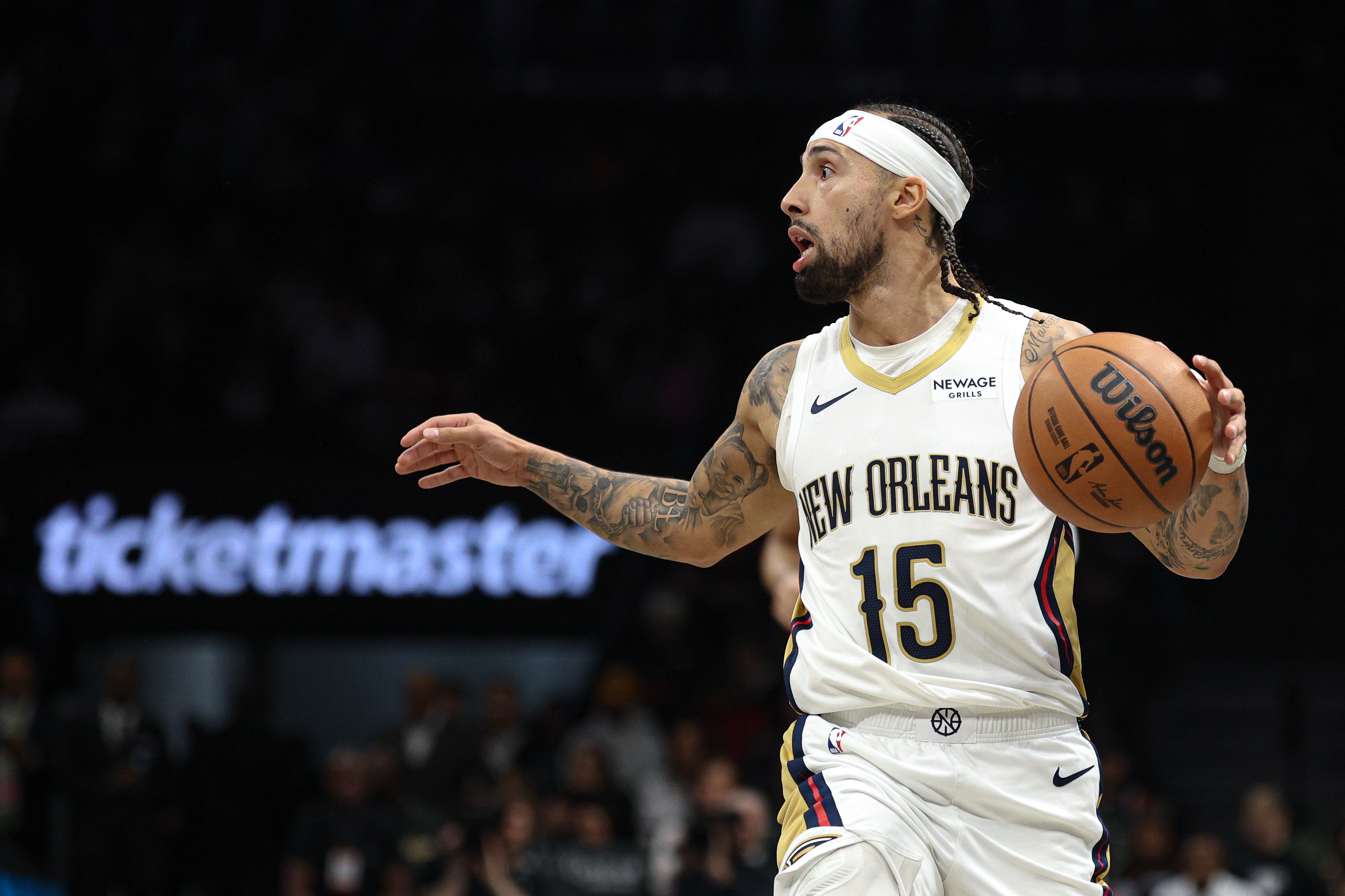 vip 注册-美记：尼克斯对老6感兴趣 他能防但他会让球队后场尺寸变得更小