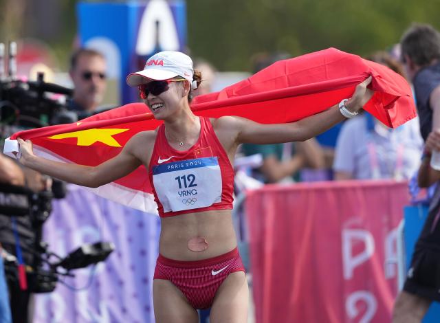 Leyu Sports-2024总结之田径：巴黎1金1银2铜 致敬苏炳添巩立姣