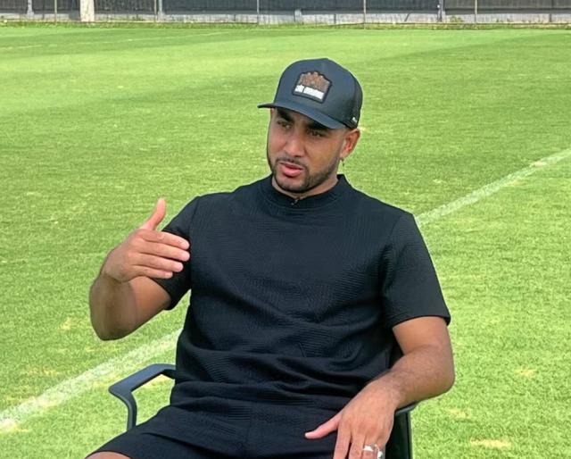 乐鱼体育登录入口-帕耶眼中理想球员啥样？克罗斯右脚+卡罗斯左脚！