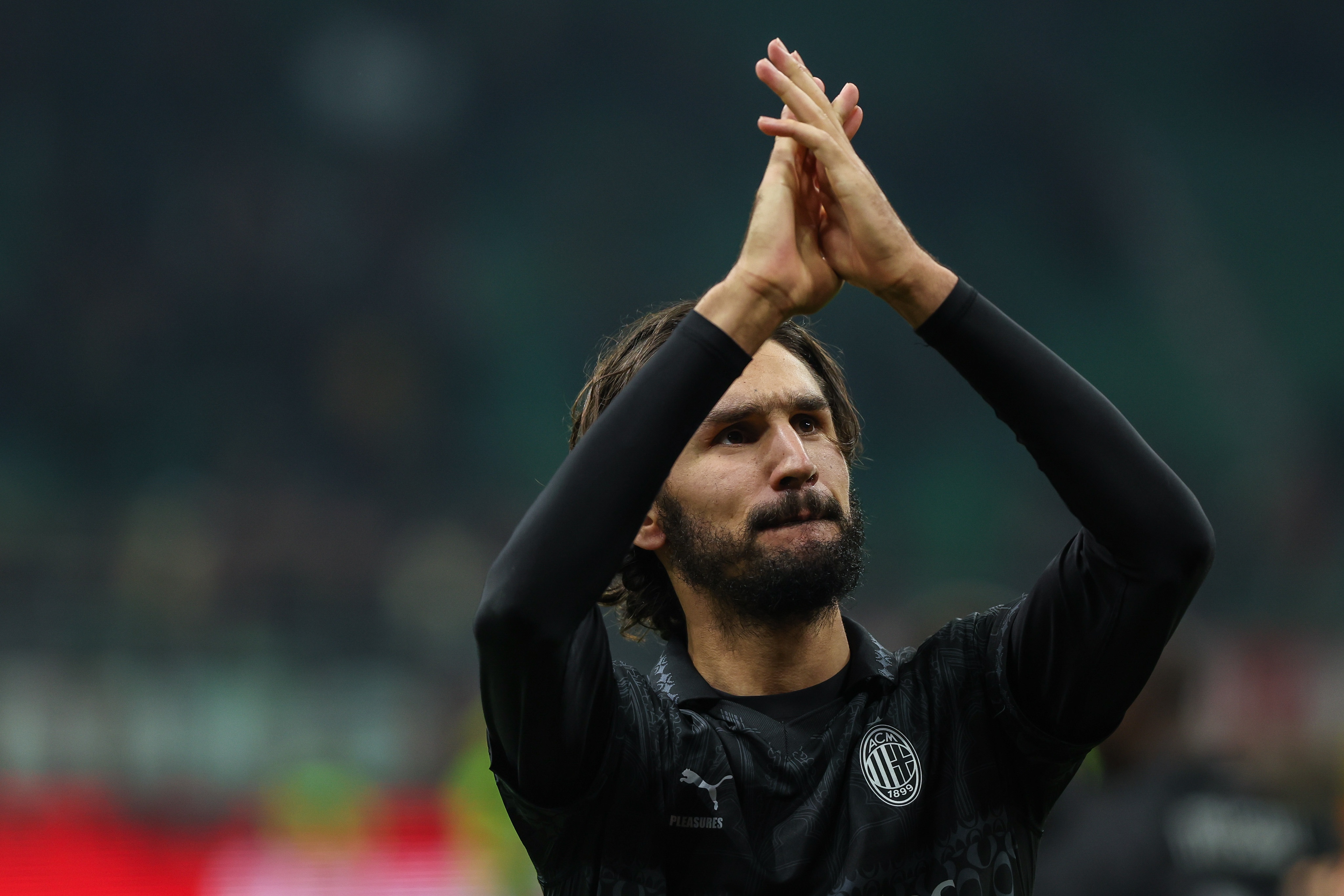 罗马诺：阿德利已加盟利雅得青年人，总价700万欧元