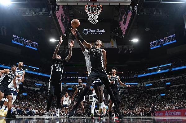 Leyu Sports-NBA季后赛｜马刺赢下天王山，文班亚马尽显篮球天赋